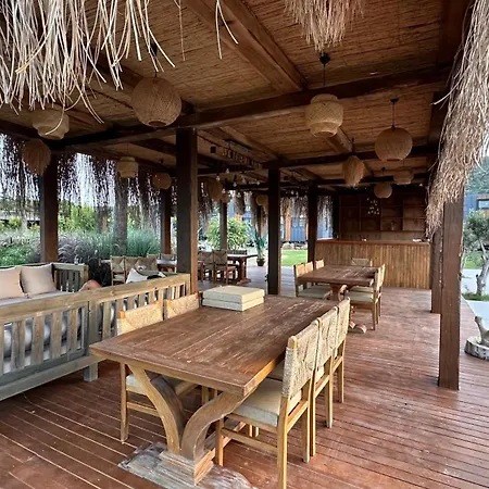 Flu Alacati Tiny House Çeşme