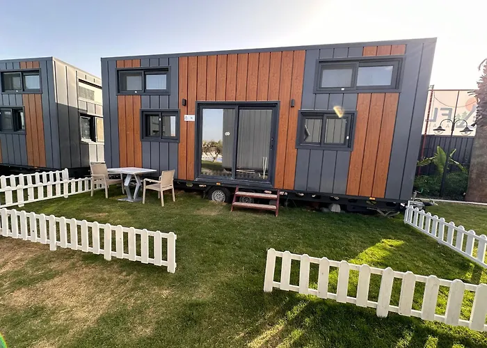 Flu Alacati Tiny House Hotell *