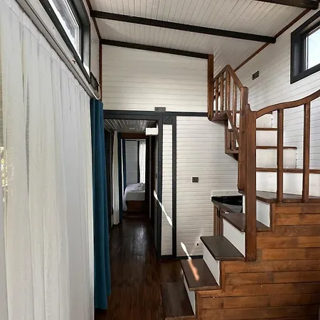 Flu Alacati Tiny House 酒店 *